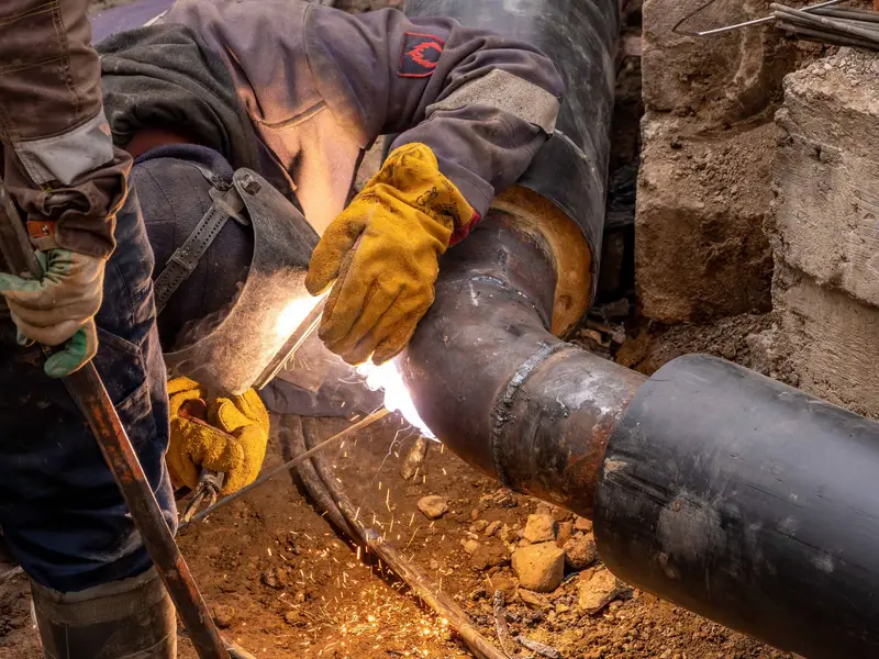 Sewer camera inspection showing roots in an old clay line